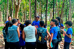 Centro Educacional Sesc de Castanhal Visitando o Parque Natural imagem 10